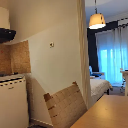 Diva - Free Parking - Explore Center By Foot - Close To Helexpo, & Hospital Thessaloniki